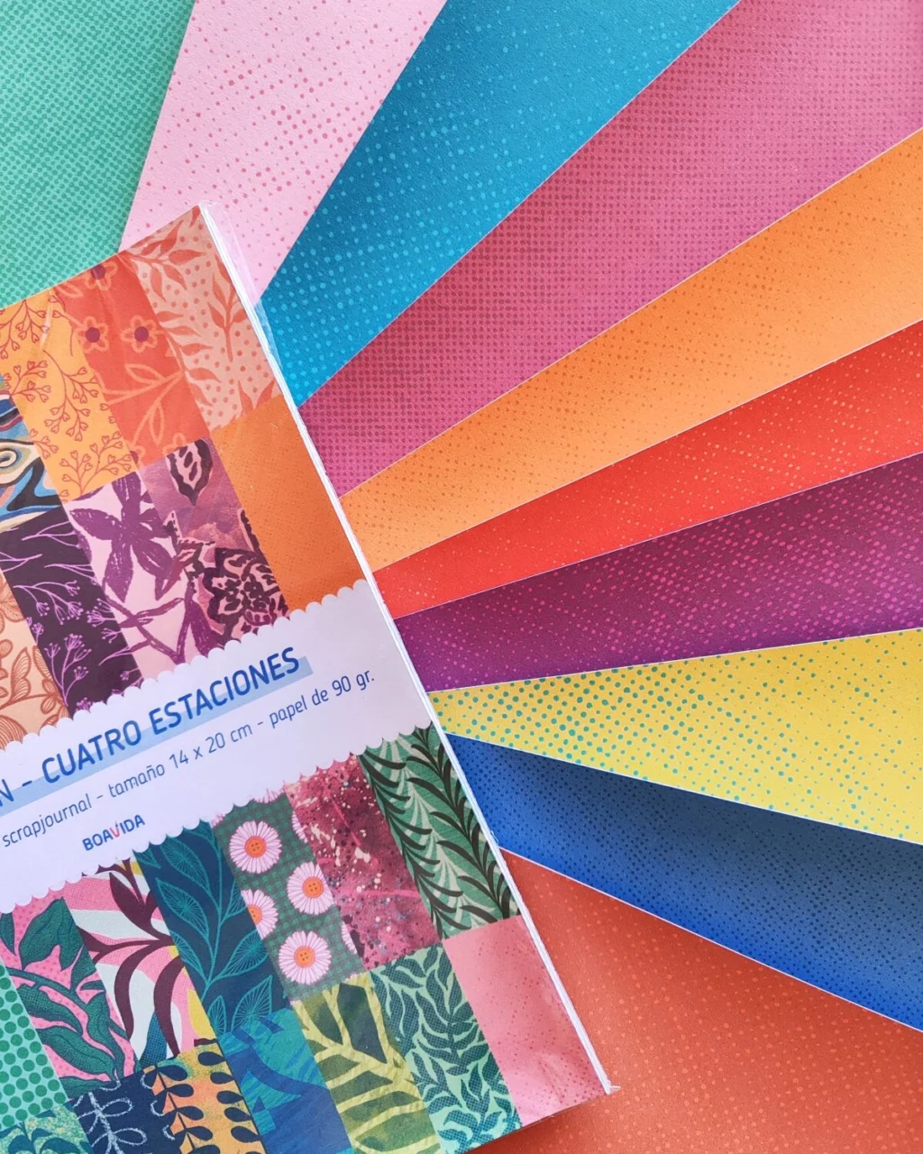 Set 40 papeles para Scrap - "Cuatro Estaciones"