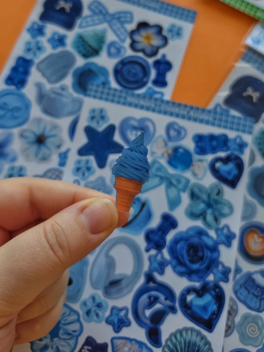 Sticker Cositas Azules