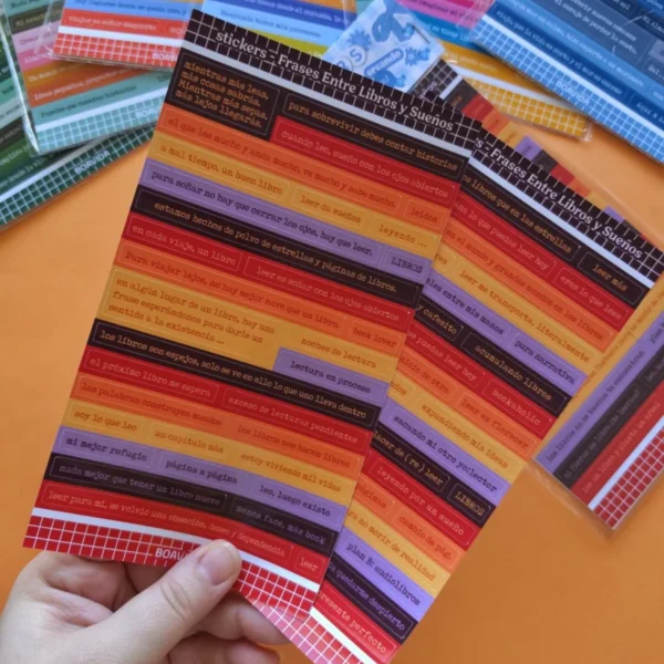 Sticker Frases - Entre Libros y Sueños